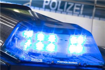Eine 20-jährige Autofahrerin hat sich Mittwochnachmittag bei einem Unfall im Nütteler Weg in Sittensen leicht verletzt. Den Sachschaden beziffert die Polizei auf 6000 Euro. 