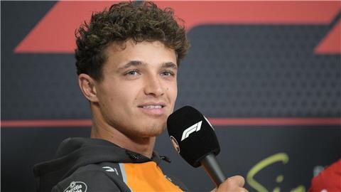 Eine Aktion mit anschließender Strafe für Red Bull amüsierte Lando Norris.  