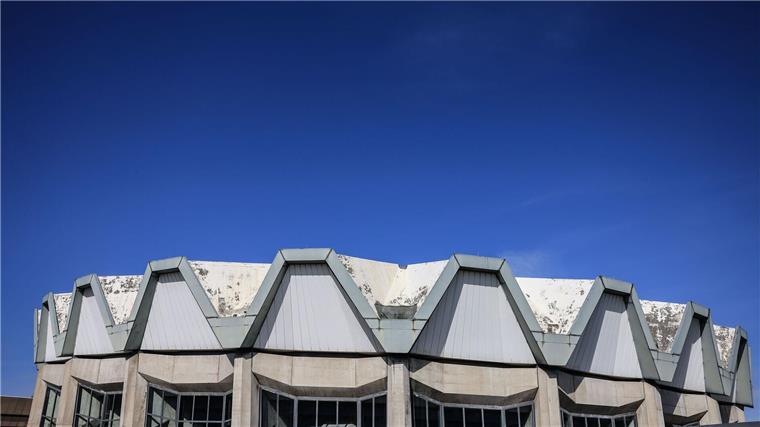 Brutalismus - die Wiederentdeckung der Betonmonster Eine Audimax wie eine Muschel: Die gesamte Ruhruniversität Bochum wurde im Stil des Brutalismus entworfen und soll im Meer liegende Schiffe darstellen. (Archivbild)