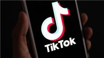 Eine Auswertung von Tiktok hat ergeben, dass viele Hits der Single-Charts schon Tage vorher auf der Plattform top sind.
