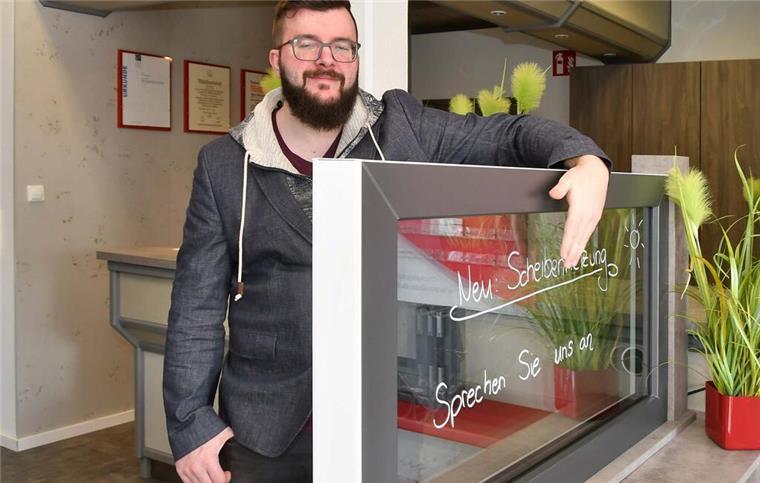 Tag der offenen Tür bei Tischlerei Bens Moderne Scheibenheizung