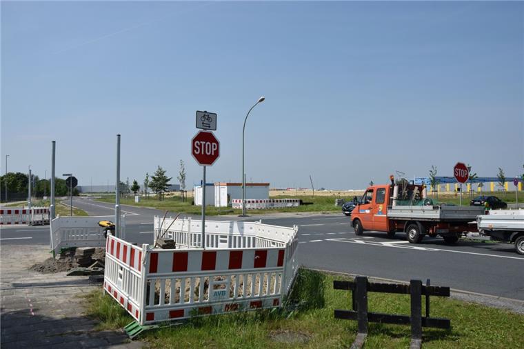 Bohmsiel: Unfallkreuzung wird jetzt entschärft Neue Ampelanlagen in Bohmsiel.
