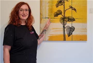Theatermalerin Nadine Schrandt