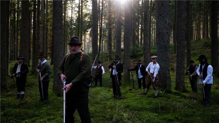 „Hundswut“ - Werwolfjagd mit aktuellen Bezügen Eine Szene des Films „Hundswut“: In dem Drama werden vier Jugendliche im Jahr 1932 brutal ermordet.