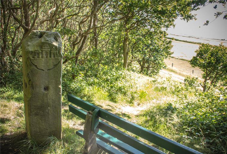 Einfach nur genießen - Radtour entlang der Wurster Nordseeküste Sandsteinsäule, Berensch