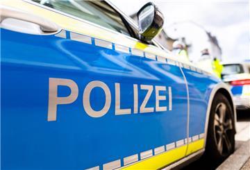 Eine Zeugin wurde von dem 41 Jahre alten Mann zudem beleidigt.
