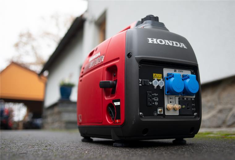 TÜV: Notstromaggregat ist nicht geeignet für Privathaushalte Einen ganzen Haushalt kann so ein mobiler Generator im Falle eines Stromausfalls nicht versorgen.