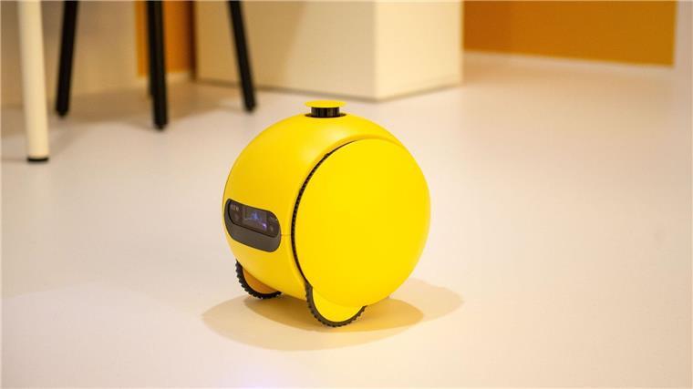 Samsung will Mini-Roboter fürs Zuhause auf den Markt bringen Einen Preis für den kleinen Roboter nennt Samsung weiterhin nicht.