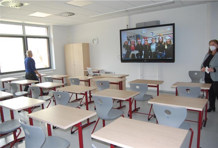 Brake: Neue Räume für das Gymnasium Einer der beiden neuen Unterrichtsräume im Anbau: Die Räume bieten Platz für bis zu 30 Schülerinnen und Schüler und sind mit modernster Technik ausgestattet.