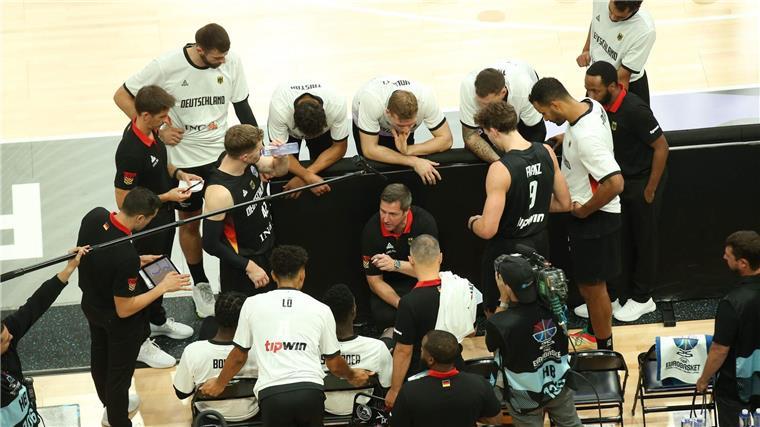 Eingeschworenes Team: Weltmeister Deutschland peilt EM-Gold an.