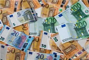Einne großen Haufen Geld könnte die Stadt Nordenham gut gebrauchen. Derzeit arbeiten Politik und Verwaltung daran, im Haushaltsplan zusätzliche 500000 Euro einzusparen.