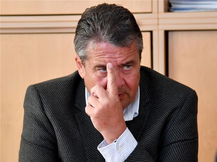 Sigmar Gabriel: Politiker brauchen einen richtigen Beruf Einst Vizekanzler, jetzt nur noch einfacher Abgeordneter: Sigmar Gabriel.