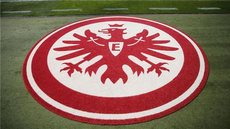 Eintracht Frankfurt hat in der Saison 2023/24 einen Umsatzrekord erzielt.