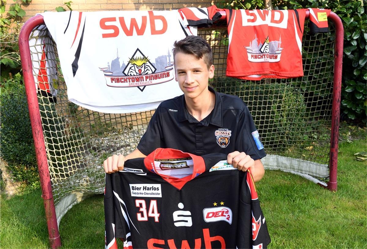 Ein Torwart, zwei Eishockey-Teams Eishockey-Jugendsportler Tim Herwig aus Schiffdorf will zu einem DEL-Profi werden.