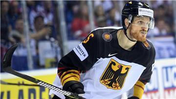 Eishockey-Nationalspieler Korbinian Holzer tritt aus der Nationalmannschaft zurück.