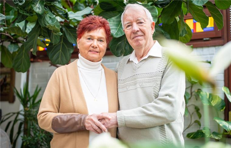 Elke (79) und Kurt (81) Weidner feiern ihre Diamantene Hochzeit. 