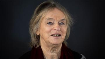 Eine Frau mit Namen Elke Heidenreich