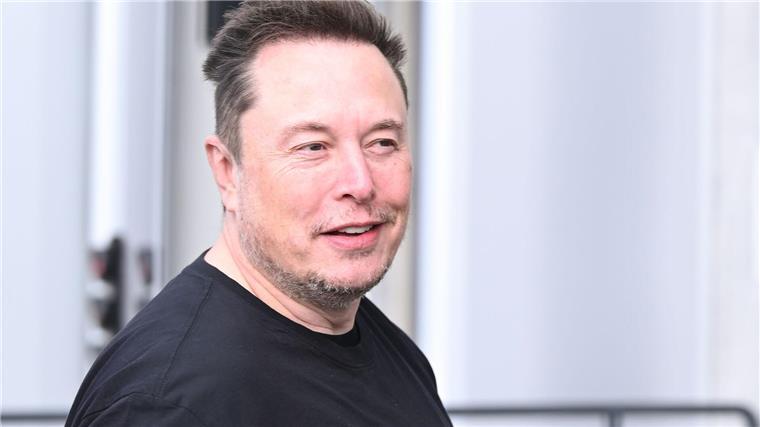 Musk droht Apple mit Klage wegen Behandlung seiner Apps Elon Musk will, dass Apple netter zu seinen Apps ist. (Archivbild)