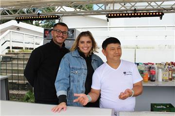 Elvis Mazreku, Vivien Fonseca und Dae-Cheol Kim (von links) sorgen für eisgekühl...