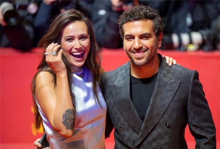 Elyas M’Barek genießt die Anonymität in New York Elyas M’Barek und Jessica Riso genießen das Leben in New York.