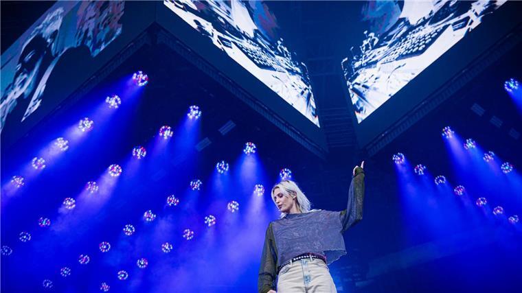 Linkin Park sind zurück – und der Sommer riecht nach Rock Emily Armstrong von der Band Linkin Park hat die Fans schnell für sich gewonnen.