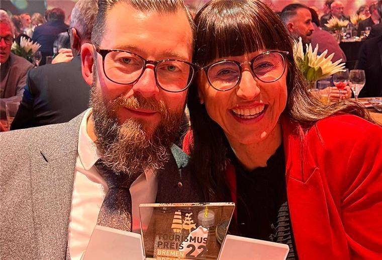 Bremerhaven: Hotel Haverkamp gewinnt Tourismuspreis Emina und Martin Seiffert