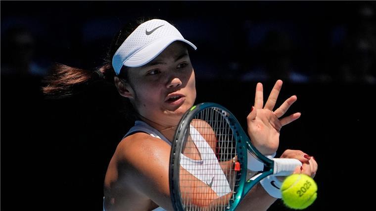 „Konnte kaum atmen“: Tennis-Star redet über Stalking-Vorfall Emma Raducanu sprach erstmals über den Stalking-Vorfall von Dubai.