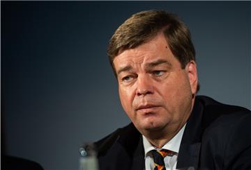 Enak Ferlemann freut sich jetzt auf einen „kraftvollen Bundestagswahlkampf“.