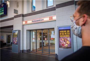 Das Reisezentrum der DB im Hauptbahnhof Bremerhaven.