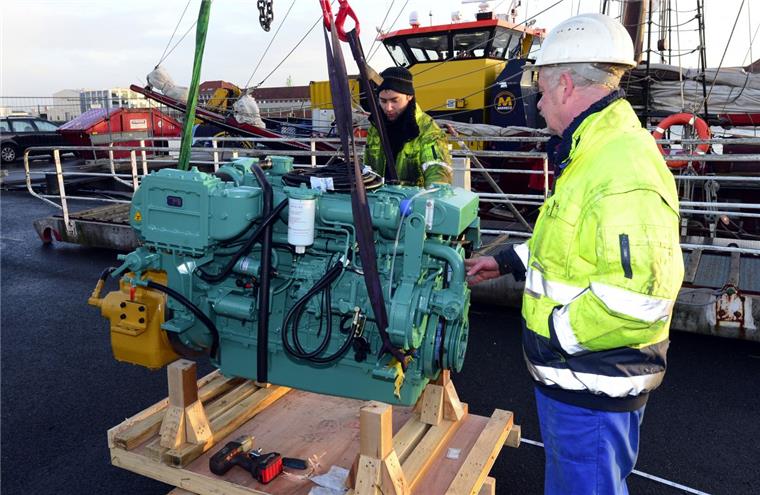 Ein neuer Motor für die "Atyla" Endlich ist er da: Der neue Motor für die Atyla.