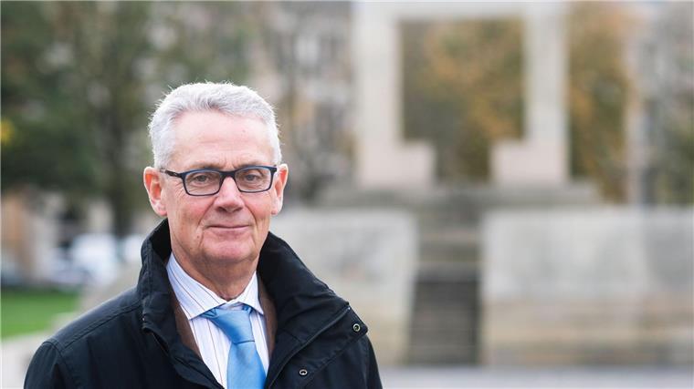 Ministerin würdigt ersten Antisemitismusbeauftragten Enste erhielt das Verdienstkreuz am Bande. (Archivbild)