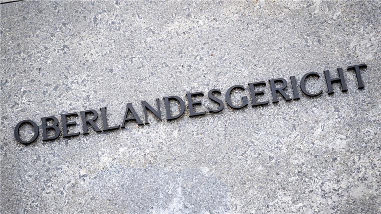 Oberlandesgericht warnt vor teuren Folgen von Phishing-Mails Entscheidung des Oberlandesgerichts Oldenburg: Ein Ehepaar, das auf eine Phishing-Mail hereinfiel, bekommt sein Geld von der Bank nicht zurück. (Symbolbild)