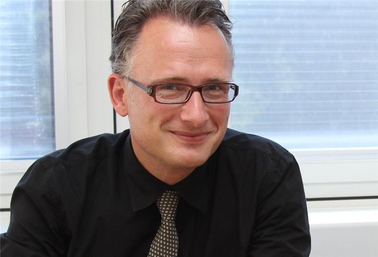 Er gibt sich kämpferisch: Friedhelm Ottens, Erster Kreisrat und Stellvertreter Bielefeld, setzt darauf, dass die SPD-Mitglieder ihn zum Landratskandidaten küren. Foto Reese-Winne