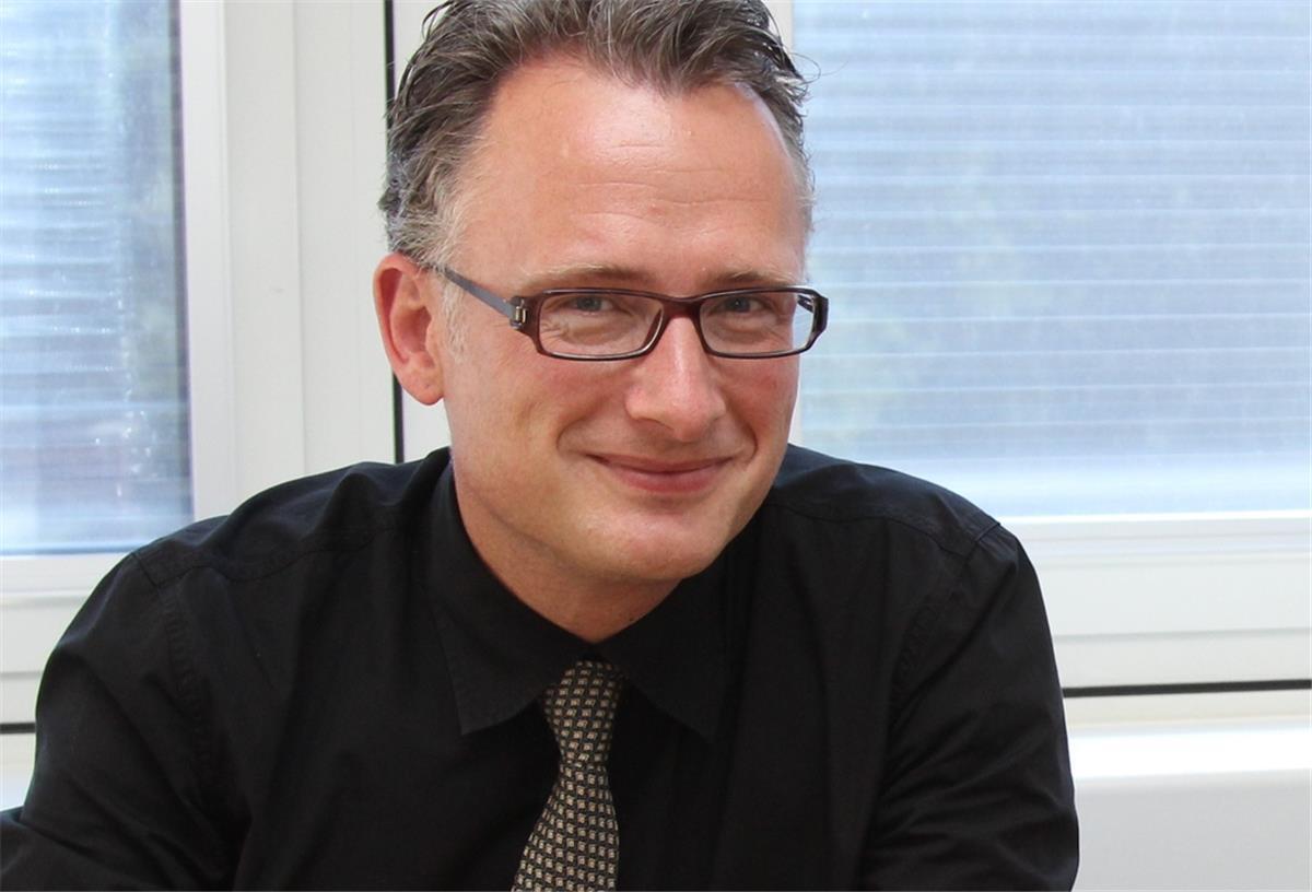 Er gibt sich kämpferisch: Friedhelm Ottens, Erster Kreisrat und Stellvertreter Bielefeld, setzt darauf, dass die SPD-Mitglieder ihn zum Landratskandidaten küren. Foto Reese-Winne