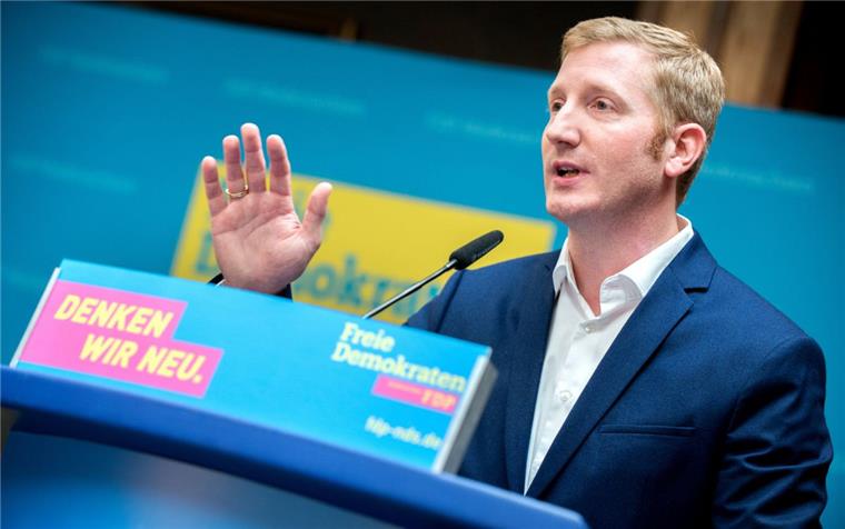 FDP-Politiker aus Sottrum will ins Europaparlament Er ist der Spitzenkandidat der niedersächsischen FDP für die Wahl des Europaparlaments am 26. Mai 2019: Jan-Christoph Oetjen aus Sottrum.