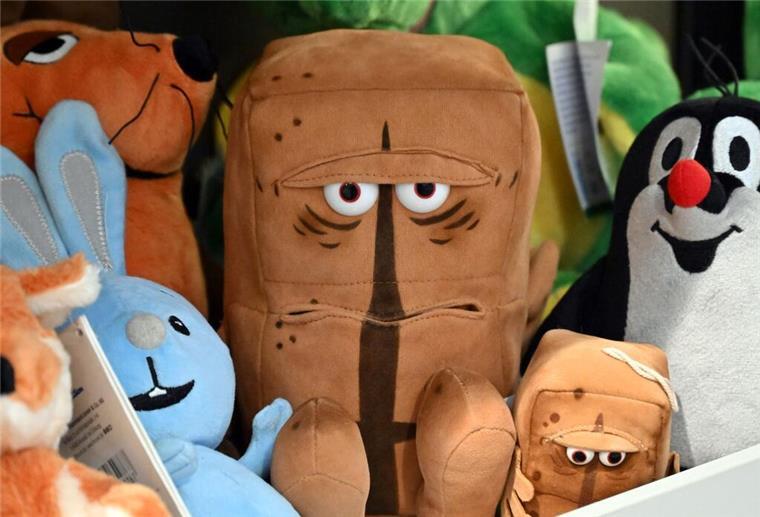 Mist! Jetzt muss er auch noch feiern: Bernd das Brot wird 25 Er ist nicht nur einer von vielen: Bernds Heimat ist der Kinderkanal (KIKA), den er sich etwa mit dem Kikaninchen und dem kleinen Maulwurf teilt.