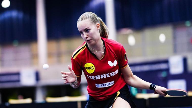 Zwei Siege in fünf Stunden: Kaufmanns starker WM-Start Erfolgreicher WM-Start: Tischtennis-Hoffnung Annett Kaufmann.