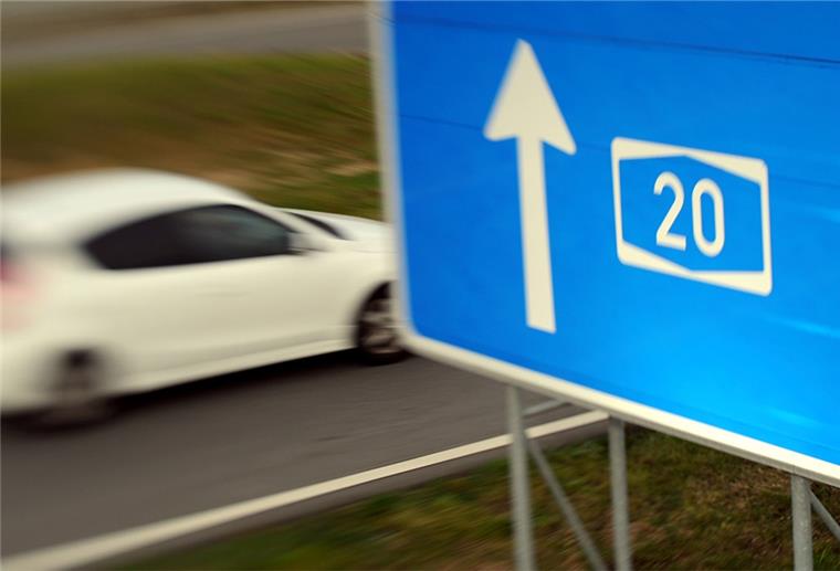 Fridays for Future: „A20 ist unverantwortlich“ Ernst gemeinter Klimaschutz gehe nur ohne den Bau der A 20, kritisiert „Fridays for Future“ Foto: Rehder/dpa