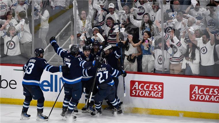Ausgleich zwei Sekunden vor Schluss: Winnipeg in NHL weiter Erst zwei Sekunden vor Schluss glich Winnipeg gegen St. Louis aus und erzwang die Verlängerung.