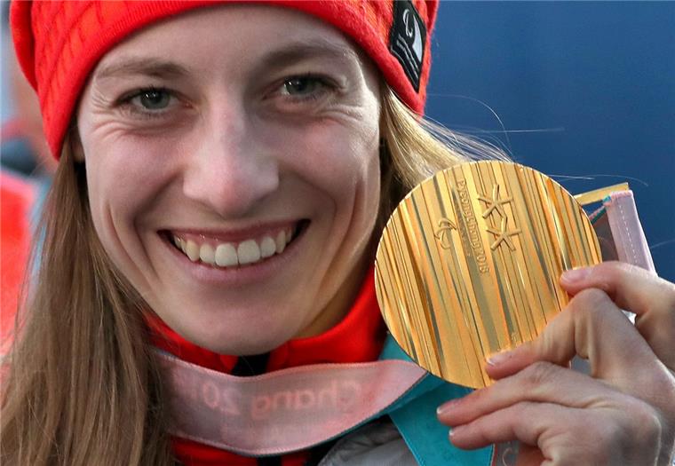Nordkoreanische Glückwünsche zu Gold - Schaffelhuber bejubelt Triumph Erster Wettkampftag, erstes Gold: Für Monoskifahrerin Anna Schaffelhuber könnte der Start der Paralympics in Pyeongchang nicht besser laufen.