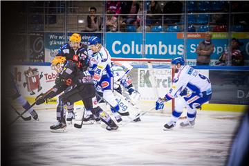Erstes Heimspiel in der Vorbereitung: die Fischtown Pinguins trafen auf den Villacher SV.