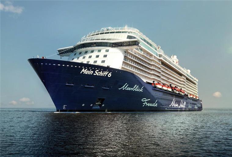 Das Kreuzfahrtschiff "Mein Schiff 6". Erstmals führt die „Full Metal Cruise“ durchs Mittelmeer – mit Stopps in Barcelona, Marseille, Palermo und Cagliari. 