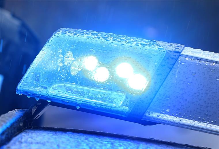 Flaschen auf Polizisten geworfen - 19 Verletzte Es gab Ausschreitungen in München.