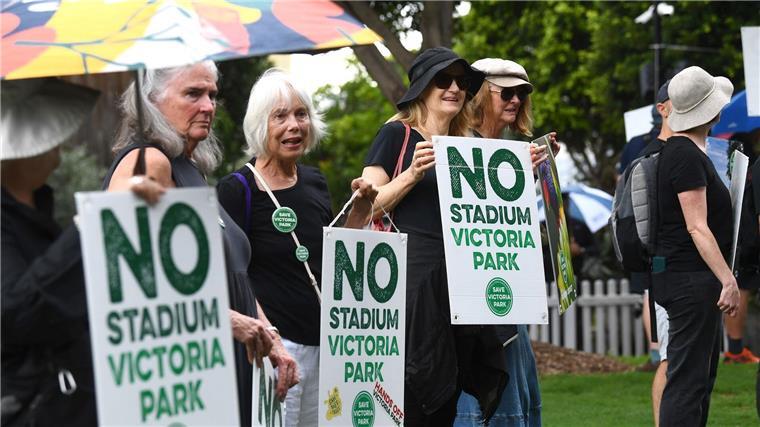 Brisbane baut doch neues Stadion für Olympia 2032 - Proteste Es gibt bereits Proteste gegen Victoria Park als Standort des neuen Stadions.