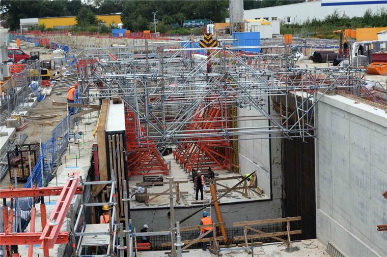 Mindestens ein Jahr Verzögerung: Hafentunnel wird frühestens 2020 fertig Es gibt Verzögerungen beim Hafentunnel-Projekt.