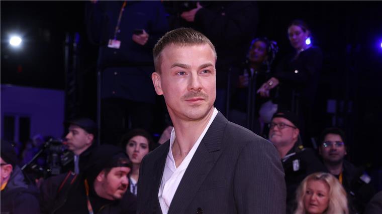 Es scheint, als spiele Albrecht Schuch die Romanfigur nicht, sondern habe sich in sie verwandelt. (Archivbild)