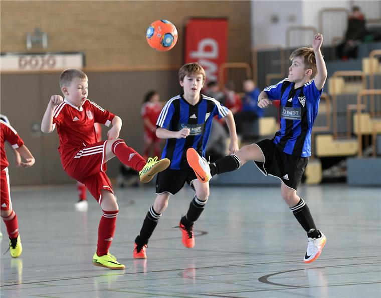 Evermann erzielt erstes Tor beim Weser-Elbe-Cup Elbe-Weser-Cup