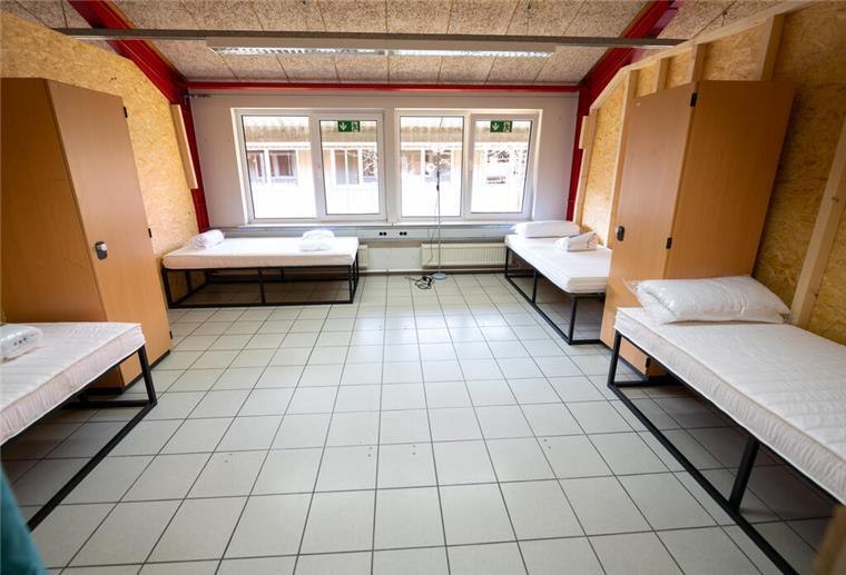 Flüchtlingskosten: Gemeinden im Kreis Cuxhaven bekommen mehr Geld Etliche Kommunen im Cuxland suchen weiter händeringend nach Wohnraum für Flüchtlinge. Damit sind sie nicht allein. Der Bedarf nach passenden Wohnungen existiert landesweit.