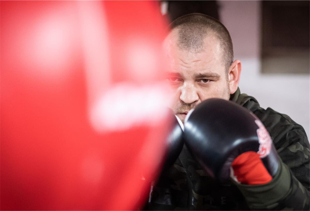Boxer Eugen Buchmüller ist als Sparringspartner gefordert Boxer Eugen Buchmüller