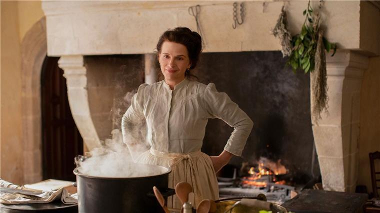 „Geliebte Köchin“: Juliette Binoche als Küchenfee Eugénie (Juliette Binoche) ist eine außergewöhnliche Köchin.